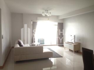 For RENT : Royal Castle / 3 Bedroom / 2 Bathrooms / 134 sqm / 58000 THB [4319723]