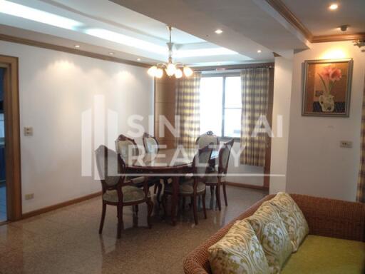 For RENT : Royal Castle / 3 Bedroom / 3 Bathrooms / 161 sqm / 58000 THB [4319609]