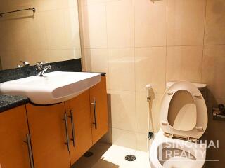 For RENT : Fullerton Sukhumvit / 2 Bedroom / 2 Bathrooms / 106 sqm / 58000 THB [8099515]