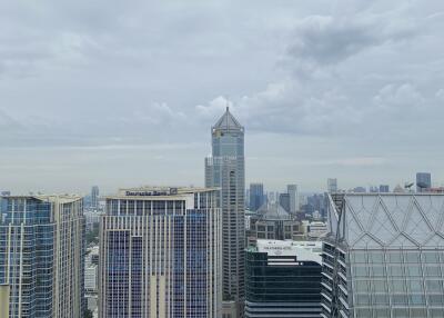 For RENT : Noble Ploenchit / 1 Bedroom / 1 Bathrooms / 60 sqm / 59000 THB [9861997]