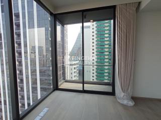 For RENT : Celes Asoke / 2 Bedroom / 2 Bathrooms / 70 sqm / 59000 THB [R10470]