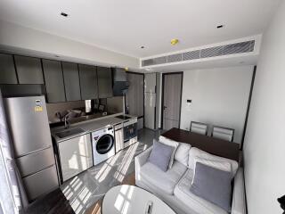 For RENT : The Reserve Sukhumvit 61 / 2 Bedroom / 1 Bathrooms / 48 sqm / 48000 THB [R11338]