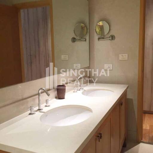 For RENT : The Emporio Place / 1 Bedroom / 2 Bathrooms / 84 sqm / 60000 THB [3245705]