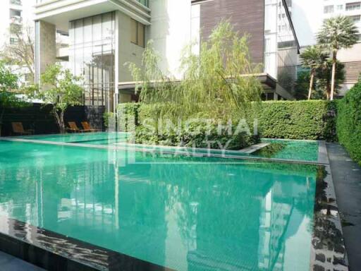 For RENT : The Emporio Place / 1 Bedroom / 2 Bathrooms / 84 sqm / 60000 THB [3245705]