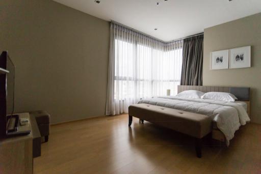 For RENT : HQ by Sansiri / 2 Bedroom / 2 Bathrooms / 80 sqm / 60000 THB [10643405]