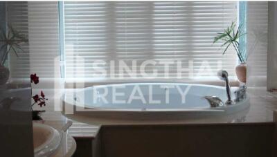 For RENT : The Bangkok Sukhumvit 43 / 2 Bedroom / 2 Bathrooms / 122 sqm / 60000 THB [3599468]