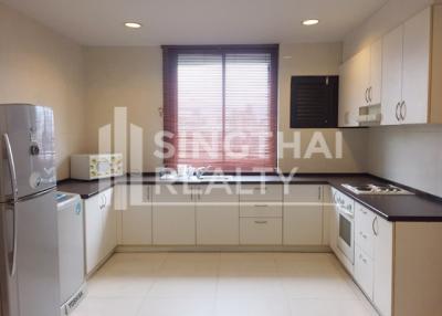 For RENT : Lake Green / 3 Bedroom / 2 Bathrooms / 201 sqm / 60000 THB [3805025]
