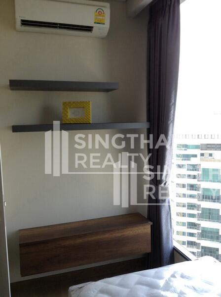 For RENT : The Lumpini 24 / 2 Bedroom / 2 Bathrooms / 61 sqm / 60000 THB [4044707]