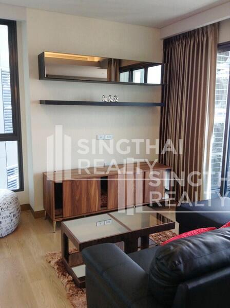 For RENT : The Lumpini 24 / 2 Bedroom / 2 Bathrooms / 61 sqm / 60000 THB [4044707]