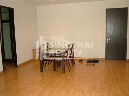 For RENT : CitiSmart Sukhumvit 18 / 3 Bedroom / 3 Bathrooms / 124 sqm / 60000 THB [4301573]