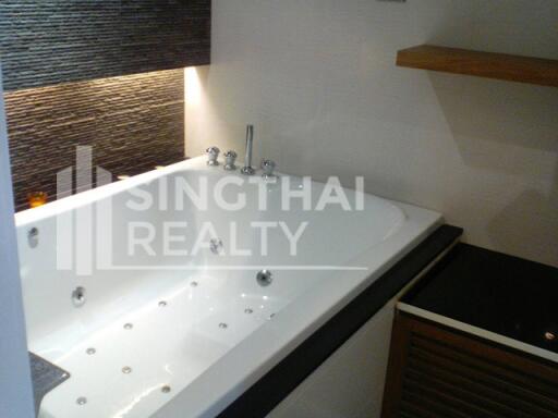 For RENT : Sukhumvit Living Town / 3 Bedroom / 3 Bathrooms / 125 sqm / 60000 THB [4329137]