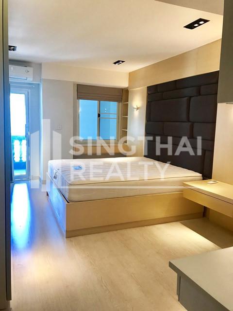 For RENT : Royal Castle / 3 Bedroom / 3 Bathrooms / 201 sqm / 60000 THB [4320281]