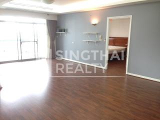 For RENT : Royal Castle / 3 Bedroom / 2 Bathrooms / 141 sqm / 60000 THB [4319648]