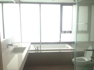 For RENT : Rhythm Sukhumvit 42 / 2 Bedroom / 2 Bathrooms / 79 sqm / 60000 THB [4313327]