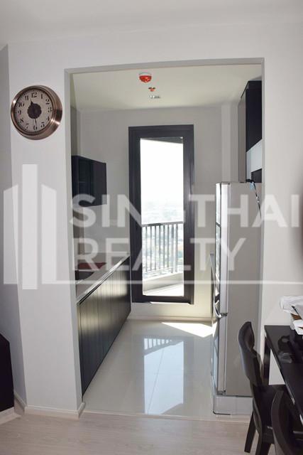 For RENT : Rhythm Sukhumvit 44/1 / 2 Bedroom / 2 Bathrooms / 70 sqm / 60000 THB [4358741]