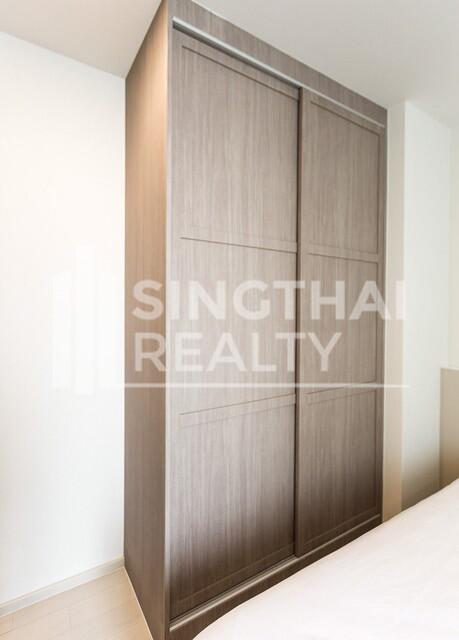 For RENT : Noble Ploenchit / 2 Bedroom / 2 Bathrooms / 76 sqm / 60000 THB [4499195]