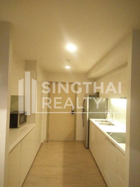 For RENT : LIV@49 / 2 Bedroom / 2 Bathrooms / 79 sqm / 60000 THB [4648160]