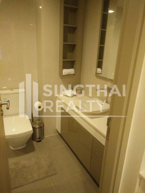 For RENT : LIV@49 / 2 Bedroom / 2 Bathrooms / 79 sqm / 60000 THB [4648160]