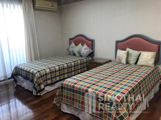 For RENT : Baan Suanpetch / 2 Bedroom / 2 Bathrooms / 131 sqm / 60000 THB [4975103]