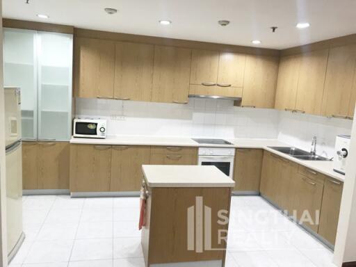 For RENT : Baan Suanpetch / 2 Bedroom / 2 Bathrooms / 131 sqm / 60000 THB [4975103]