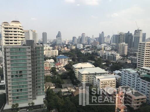 For RENT : Baan Suanpetch / 2 Bedroom / 2 Bathrooms / 131 sqm / 60000 THB [4975064]