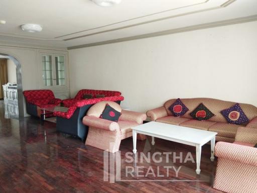 For RENT : Regent on the Park 1 / 3 Bedroom / 3 Bathrooms / 251 sqm / 60000 THB [5464544]