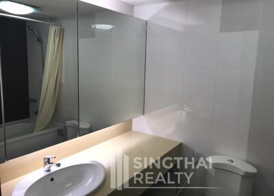 For RENT : Baan Suanpetch / 2 Bedroom / 2 Bathrooms / 131 sqm / 60000 THB [5695562]