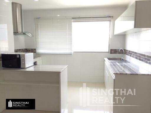 For RENT : Regent On the Park 3 / 3 Bedroom / 5 Bathrooms / 265 sqm / 60000 THB [5836883]