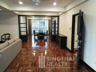 For RENT : Villa Insaf / 3 Bedroom / 2 Bathrooms / 221 sqm / 60000 THB [6184998]