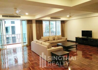 For RENT : Villa Insaf / 3 Bedroom / 2 Bathrooms / 221 sqm / 60000 THB [6184998]