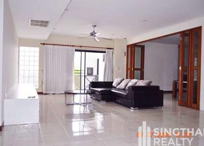 For RENT : Baan Piyabutr / 3 Bedroom / 3 Bathrooms / 241 sqm / 60000 THB [6360800]