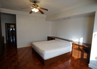 For RENT : Grand Ville House 1 / 3 Bedroom / 3 Bathrooms / 226 sqm / 60000 THB [6847627]