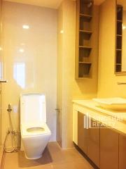 For RENT : LIV@49 / 2 Bedroom / 2 Bathrooms / 76 sqm / 60000 THB [7390804]