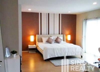 For RENT : Renova Residence Chidlom / 3 Bedroom / 3 Bathrooms / 146 sqm / 60000 THB [7846912]