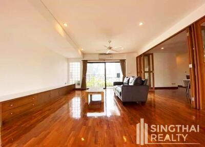 For RENT : Baan Piyabutr / 4 Bedroom / 3 Bathrooms / 251 sqm / 60000 THB [7930366]