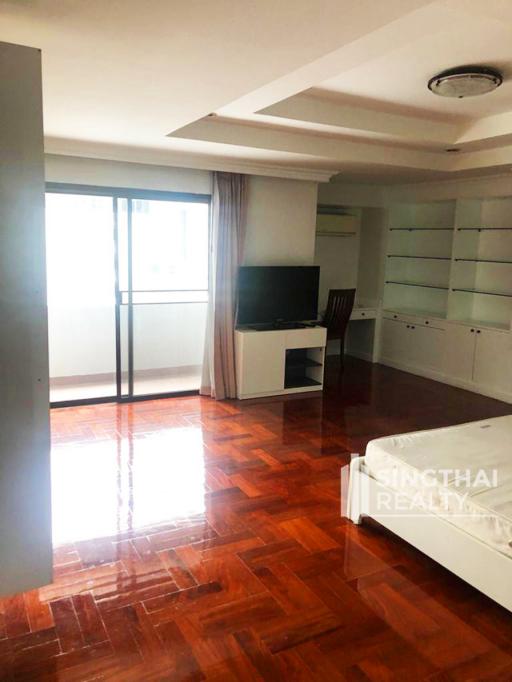 For RENT : Mitr Mansion / 3 Bedroom / 3 Bathrooms / 276 sqm / 60000 THB [7943190]