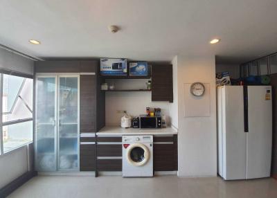 For RENT : Urbana Langsuan / 3 Bedroom / 3 Bathrooms / 171 sqm / 60000 THB [7950275]