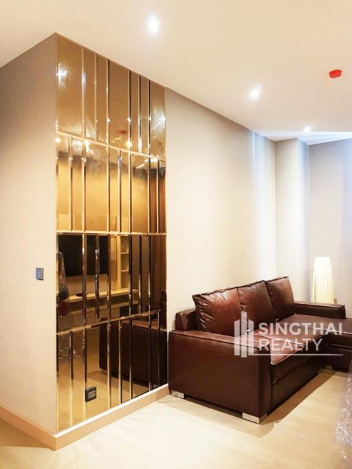 For RENT : The Esse at Singha Complex / 2 Bedroom / 2 Bathrooms / 78 sqm / 65000 THB [7967443]