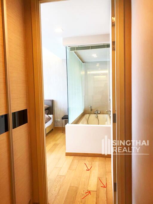 For RENT : Via Botani / 2 Bedroom / 2 Bathrooms / 75 sqm / 60000 THB [7985422]