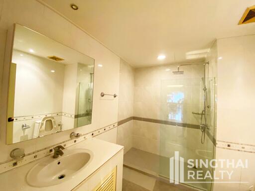 For RENT : Premier Condominium / 3 Bedroom / 3 Bathrooms / 229 sqm / 60000 THB [8223558]