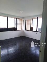 For RENT : Acadamia Grand Tower / 2 Bedroom / 2 Bathrooms / 164 sqm / 60000 THB [8314653]