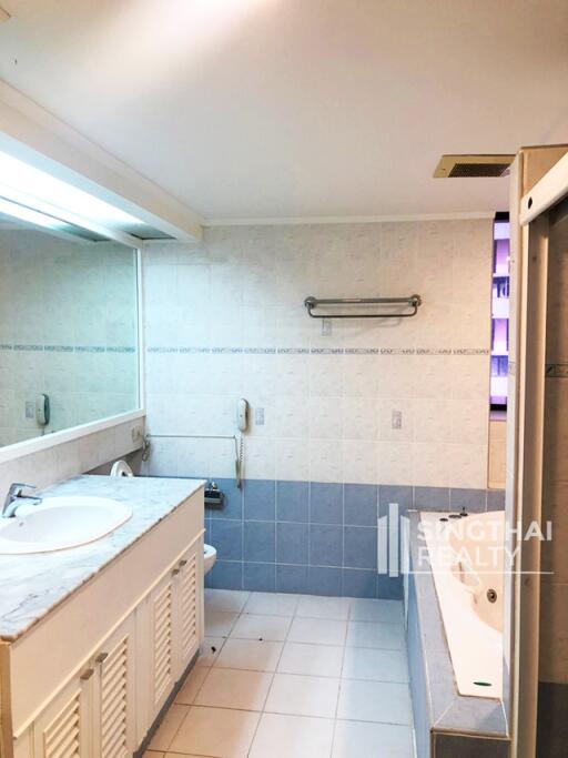 For RENT : President Park Sukhumvit 24 / 3 Bedroom / 4 Bathrooms / 261 sqm / 70000 THB [8395461]