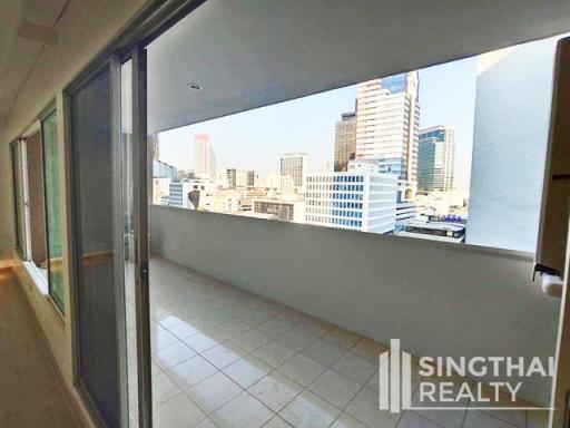 For RENT : Silom Condominuim / 2 Bedroom / 2 Bathrooms / 145 sqm / 60000 THB [8464901]