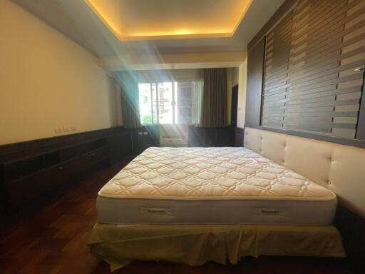 For RENT : Grand Ville House 1 / 3 Bedroom / 4 Bathrooms / 225 sqm / 60000 THB [8797067]