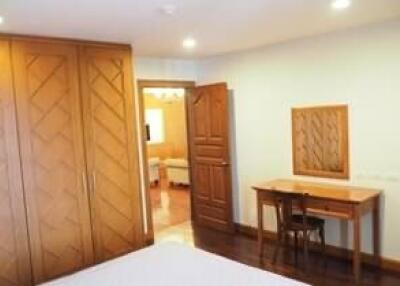 For RENT : Nagara Mansion / 3 Bedroom / 3 Bathrooms / 200 sqm / 60000 THB [8975169]