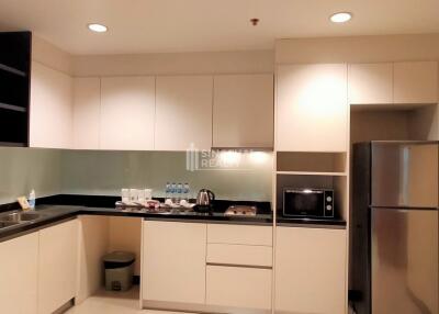 For RENT : 42 Grand Residence / 2 Bedroom / 2 Bathrooms / 130 sqm / 60000 THB [9415884]