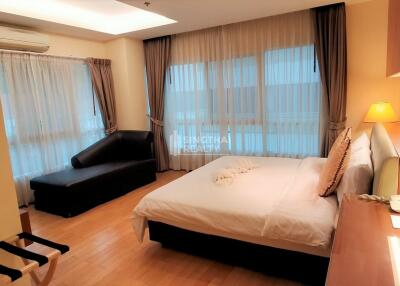 For RENT : 42 Grand Residence / 2 Bedroom / 2 Bathrooms / 130 sqm / 60000 THB [9415884]