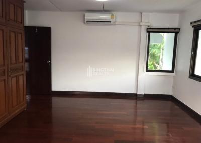 For RENT : House Punnawithi / 3 Bedroom / 3 Bathrooms / 420 sqm / 60000 THB [9667128]