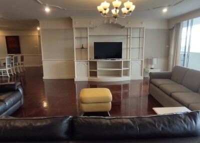 For RENT : Le Chateau Mansion / 3 Bedroom / 3 Bathrooms / 250 sqm / 60000 THB [9809656]