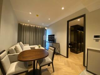 For RENT : The Reserve Sukhumvit 61 / 2 Bedroom / 2 Bathrooms / 63 sqm / 60000 THB [9986643]